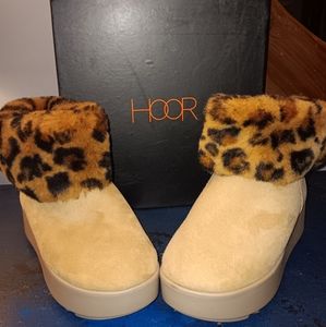 Hoor shearling boots